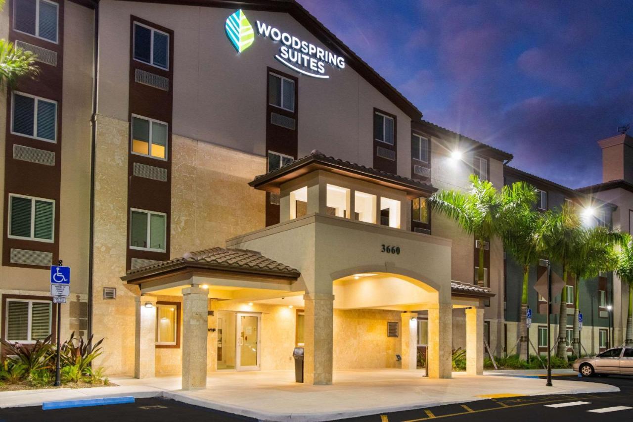 Woodspring Suites 米拉玛 外观 照片